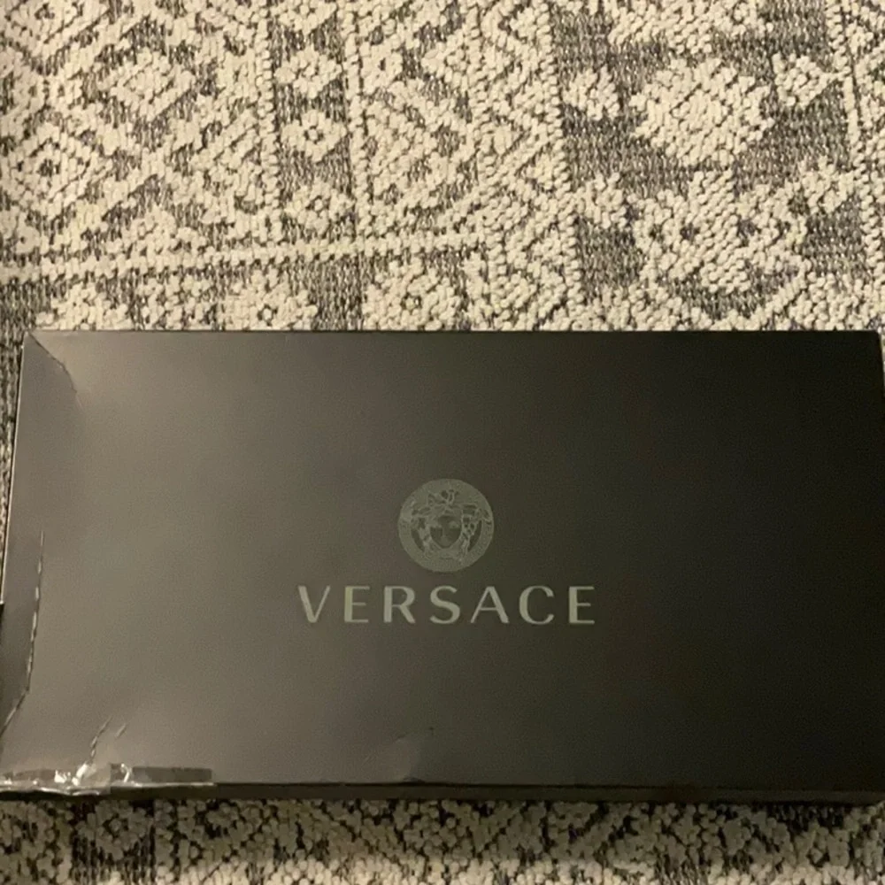 NIB Versace Boots - Picture 12 of 15